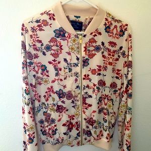 Love Tree Floral Print Lightweight Jacket L NWT